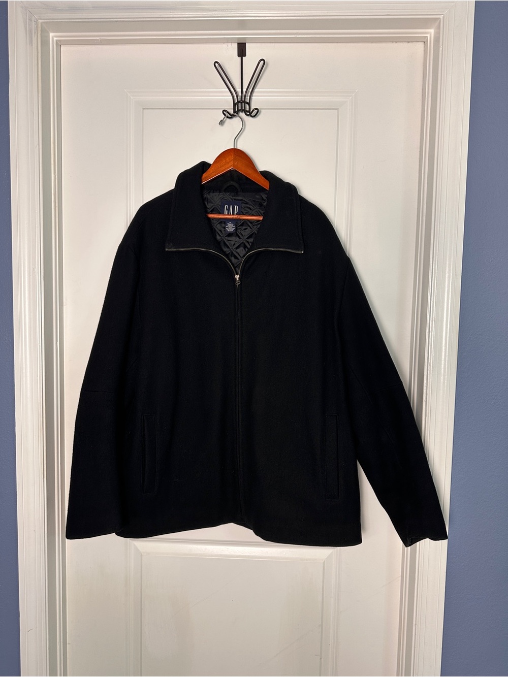 Vintage Y2K GAP Men’s Black Quilted lined wool Jacket